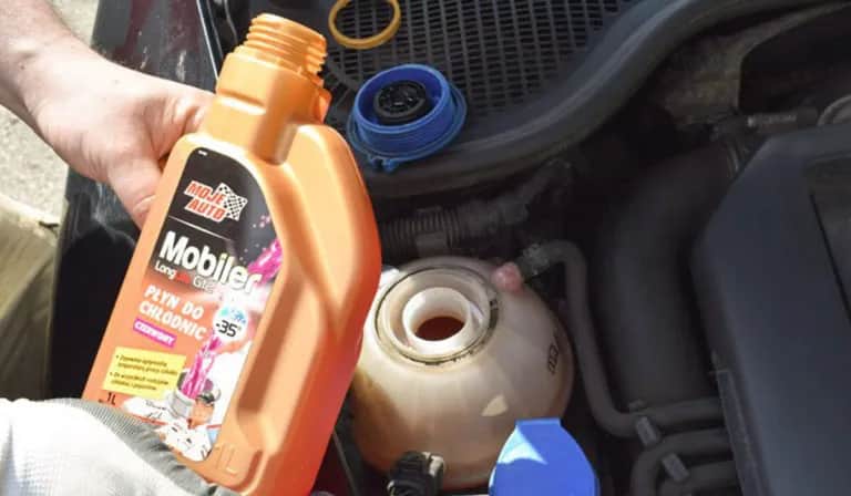 Jaki płyn do chłodnicy Renault Clio? Uniknij kosztownych błędów