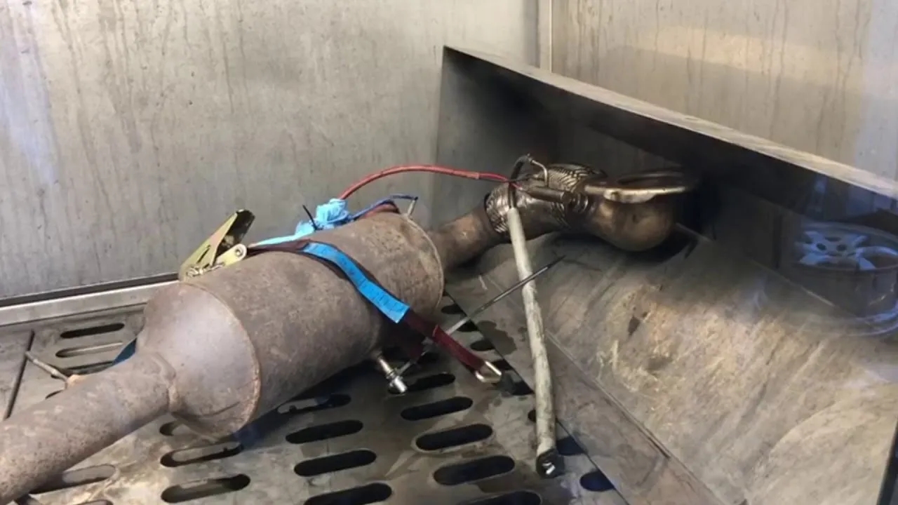 Jak wymusić wypalanie DPF w Fordzie Transit i uniknąć problemów