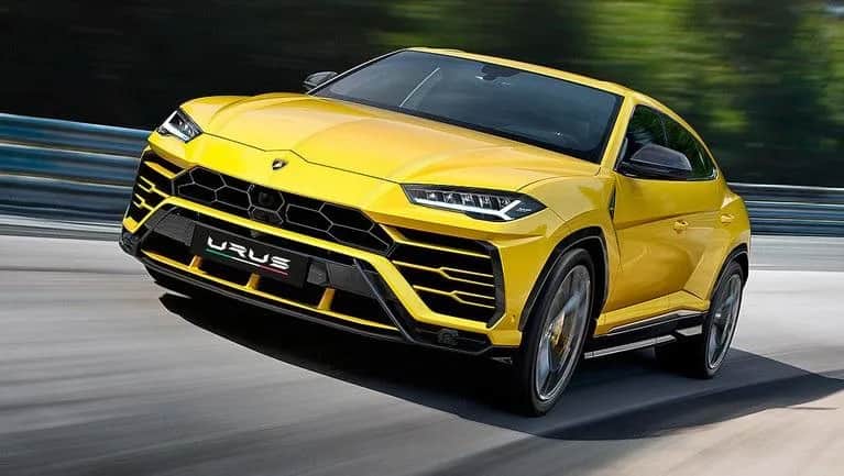 Ile koni ma Lamborghini Urus? Moc silnika i porównania wersji