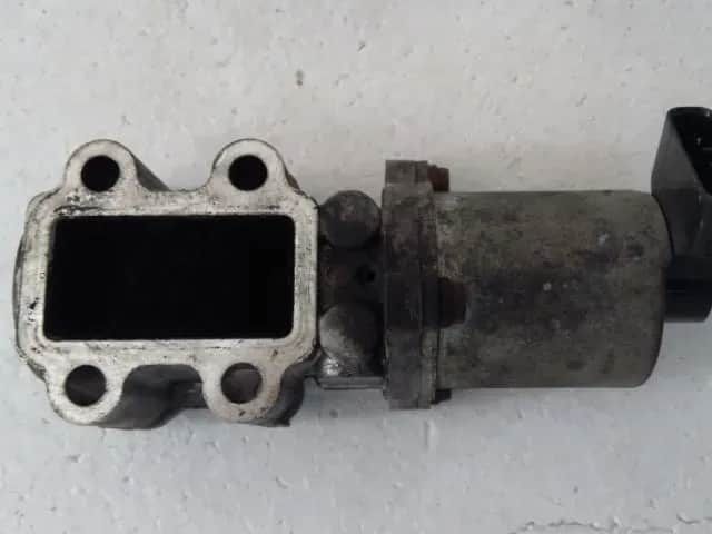 Czy zaślepienie EGR ma wpływ na DPF? Skutki, które musisz znać