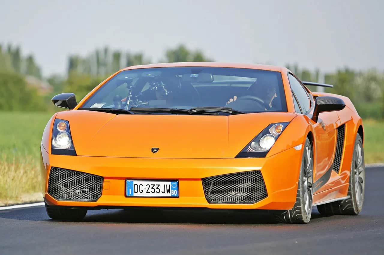 Ile kosztuje lamborghini gallardo? Ceny używanych i nowych modeli
